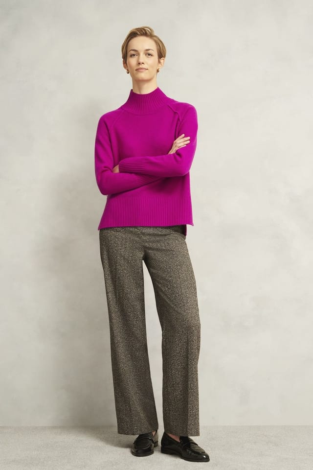 Hobbs London Hobbs London Women's Lorraine Merino Funnel Neck Jumper in Fuchsia - 3