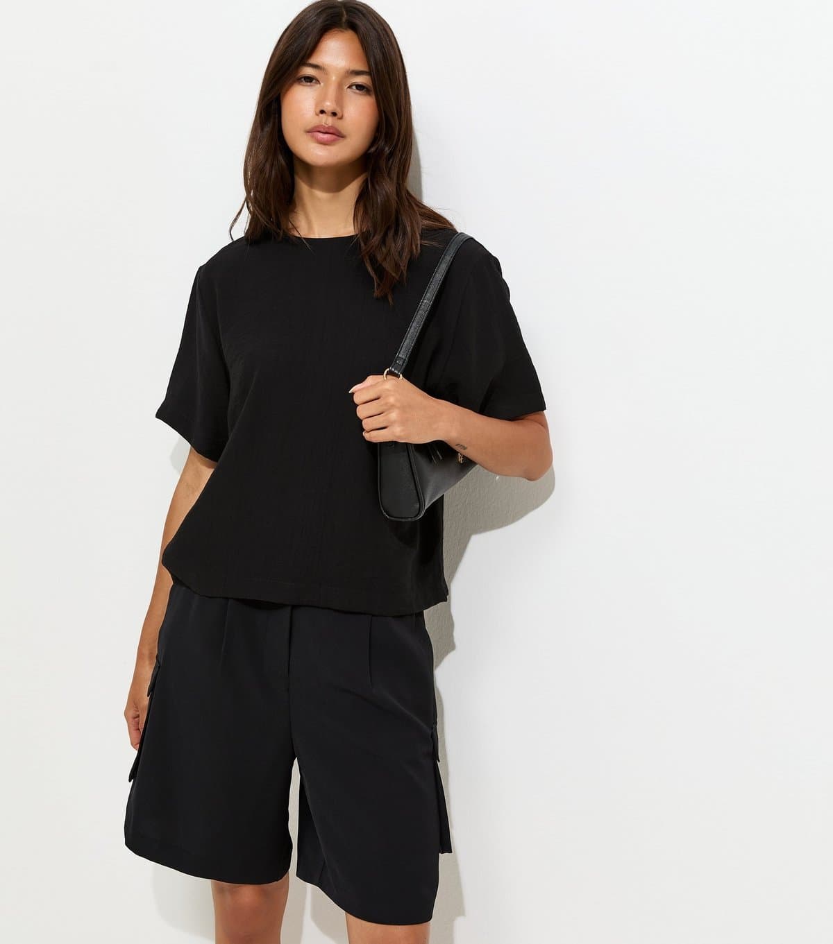New Look New Look Black Woven Short Sleeve T-Shirt