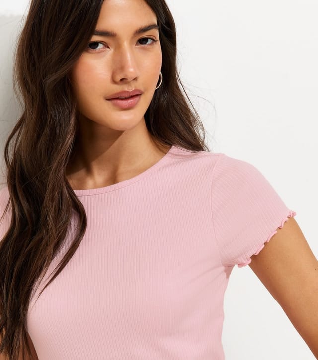 New Look Women's Light Pink Ribbed Jersey Frilly Trim Short Sleeve Top New Look - 2