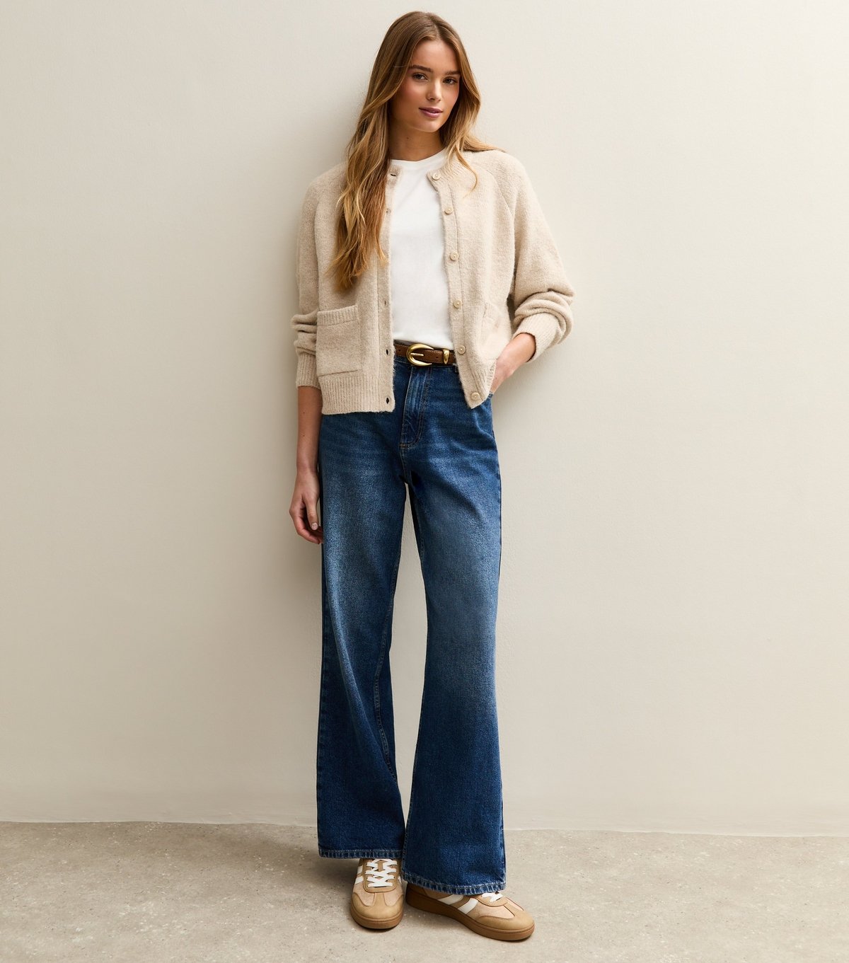 New Look Women's Off White Oversized T-Shirt New Look - 2