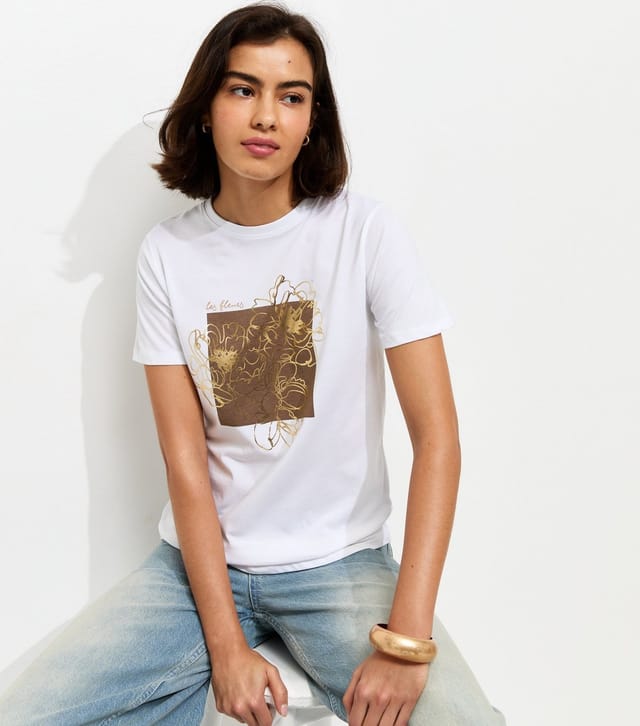 New Look Women's White Metallic Foil Flower Relaxed T-Shirt New Look - 2