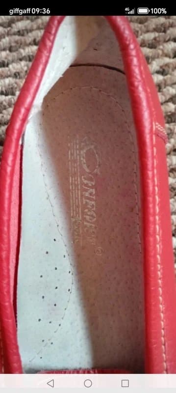 Comfort Ladies leather size 5 summer comfort sole new red gold t bar slip on loafer flat shoes