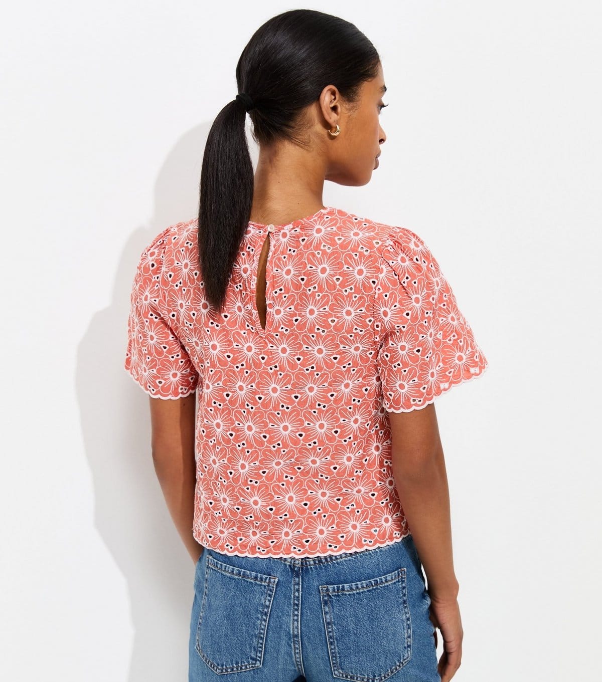 New Look Women's Light Coral Cutwork Floral Crew Neck Top New Look - 4