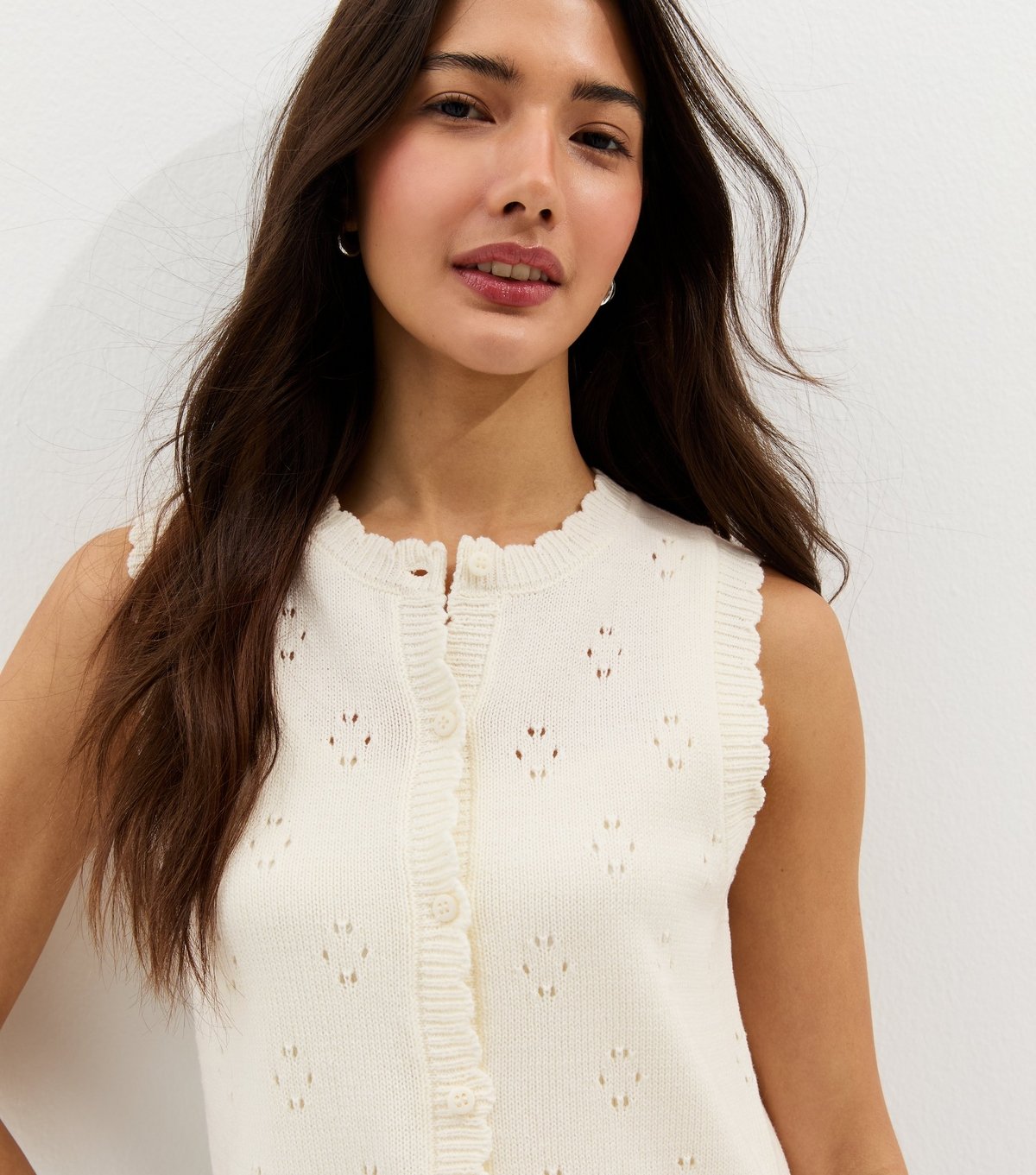 New Look Women's Cream Cotton Rich Stitch Detail Scallop Trim Waistcoat New Look - 2