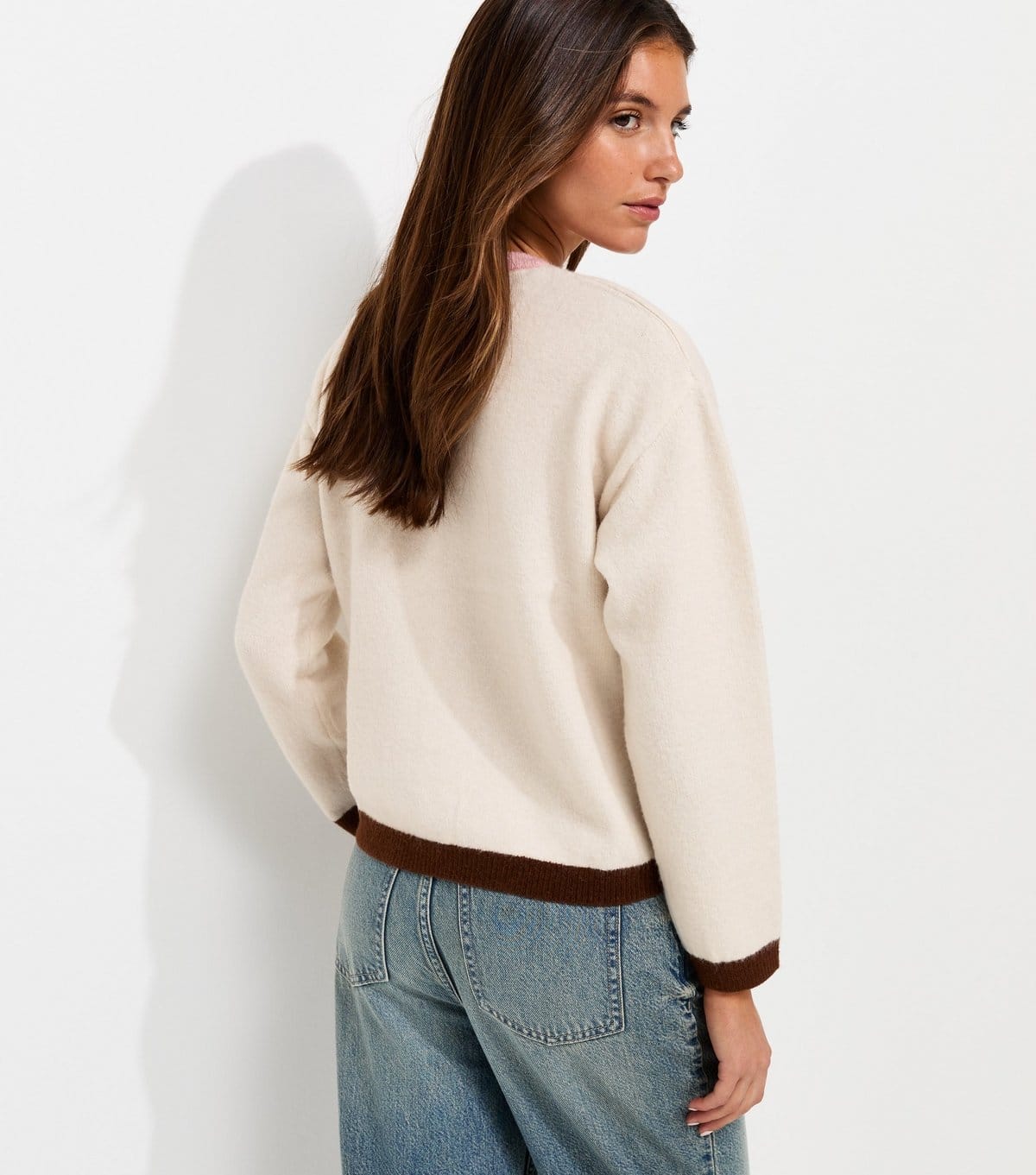 New Look Women's Cream Knitted Colour Block Trim Meet The Jean Cardigan New Look - 4