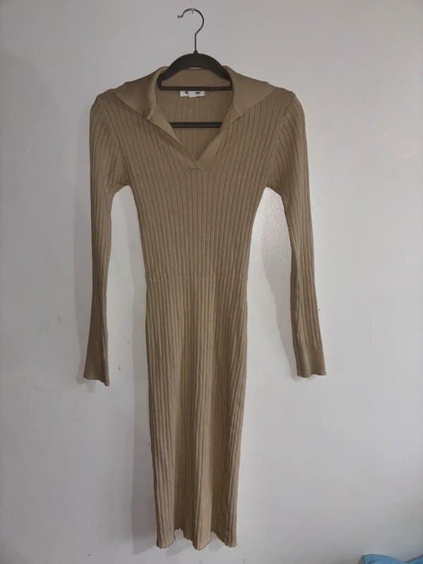 Wild Flower Beige ribbed long sleeve dress