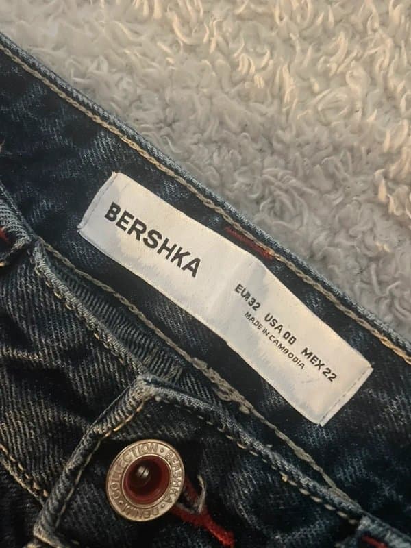 Bershka low waisted, baggy jeans