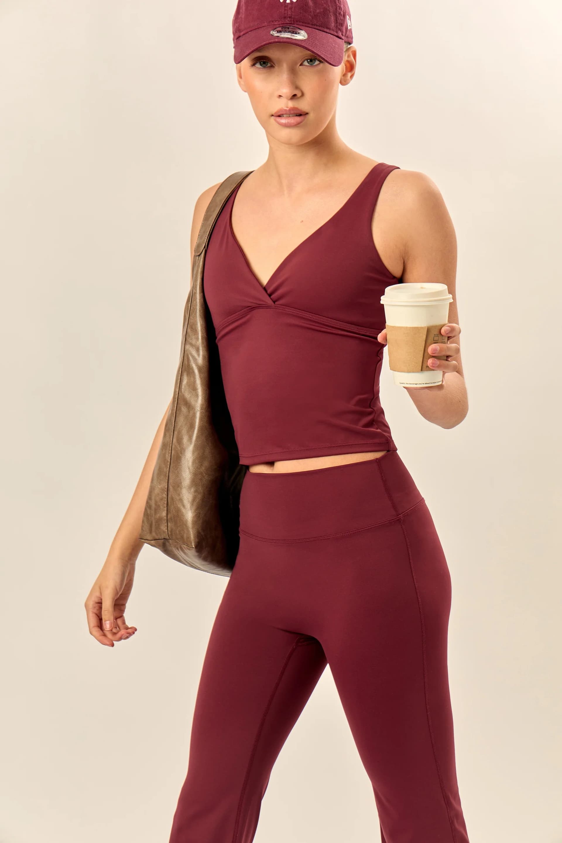 Kaiia Kaiia Sculpt Cross Over Padded Top Dark Cherry