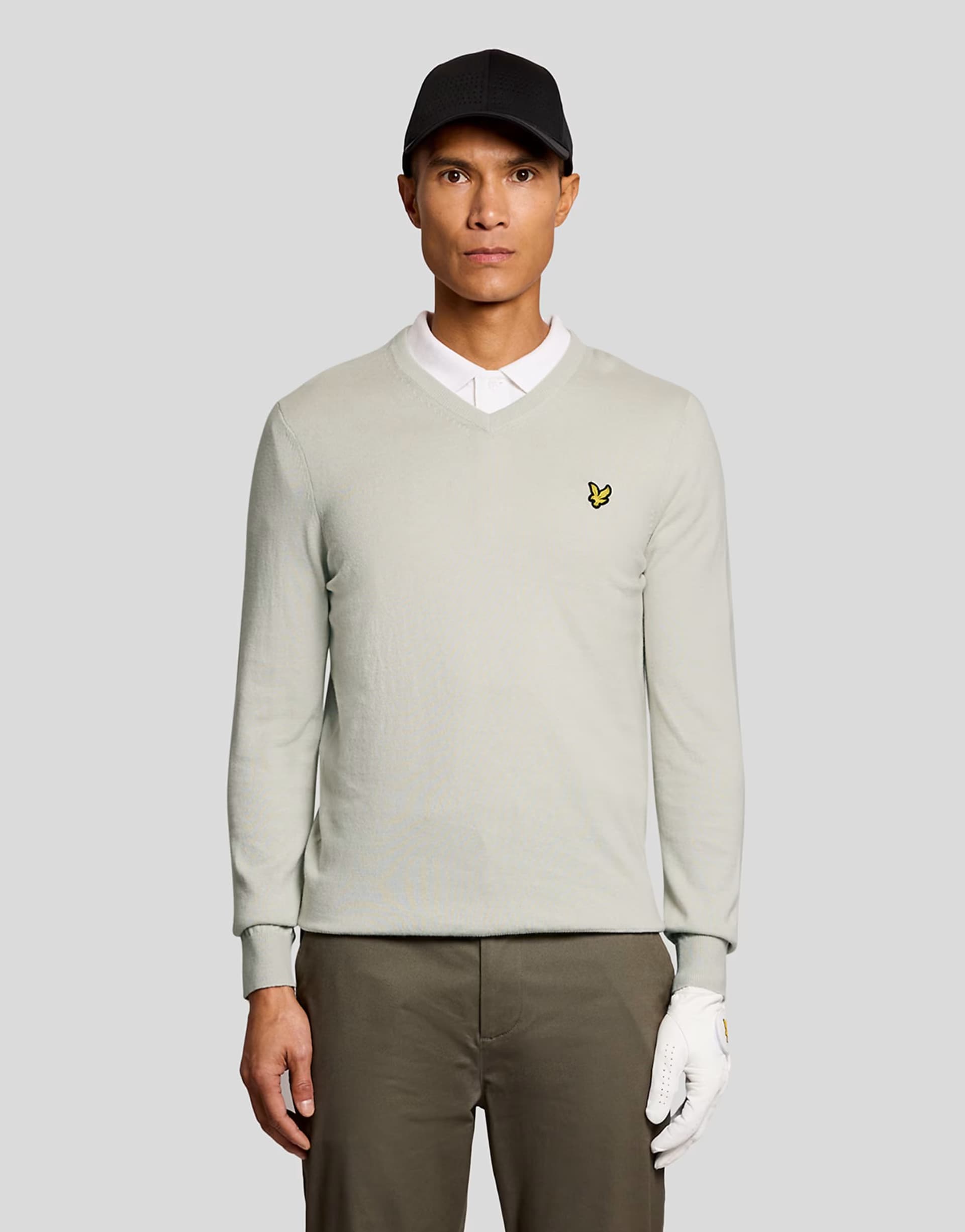 ASOS Lyle & Scott Mid knits golf v neck pullover in w351 cloud