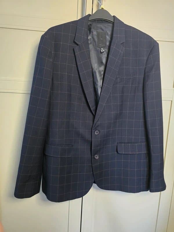 New Look Navy blue suit with brown stripes