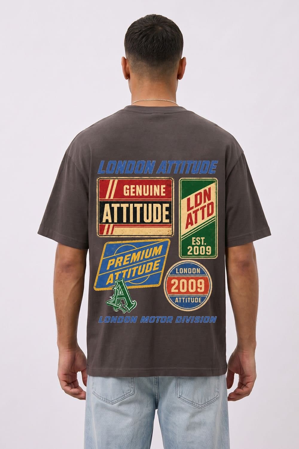 LONDON ATTITUDE LONDON ATTITUDE Men's Oversized Vintage Motorsport Back Print T-Shirt in Chocolate
