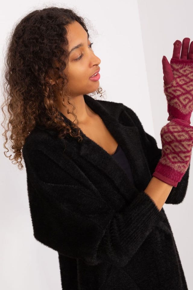 Love Lace Love Lace Women's Touchscreen Insulated Pull Off-Gloves With Flower Embroidery in Red - 3