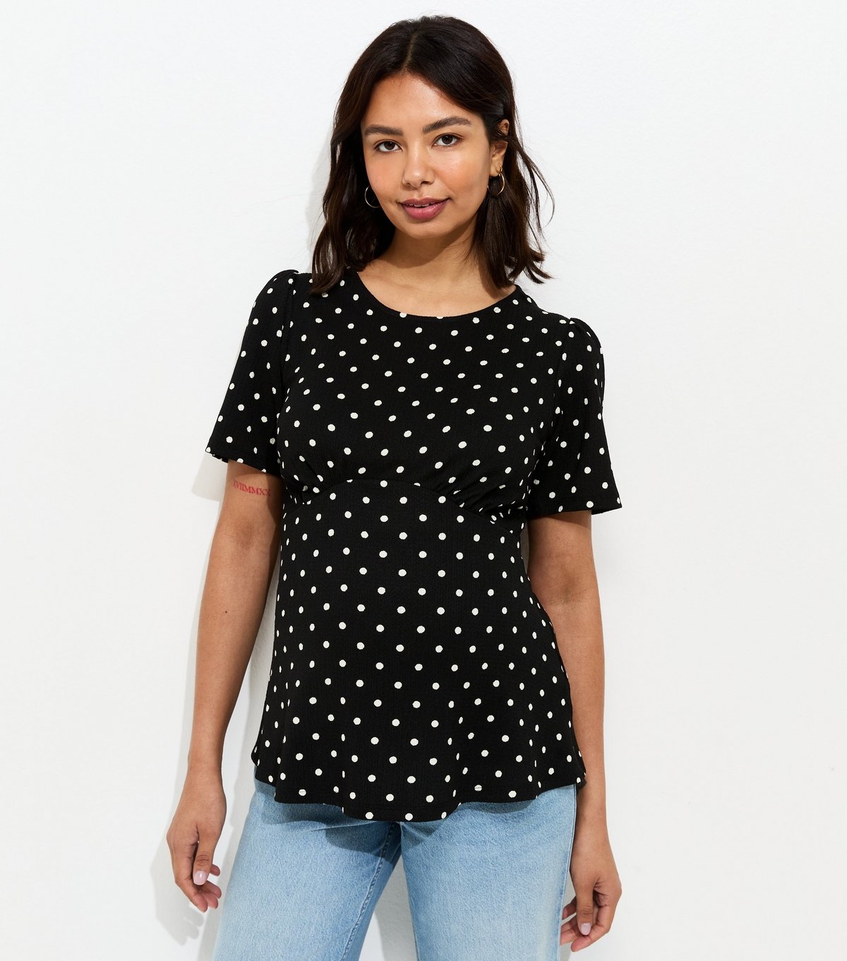 New Look Women's Maternity Black Cotton Polka Dot T-Shirt New Look - 2