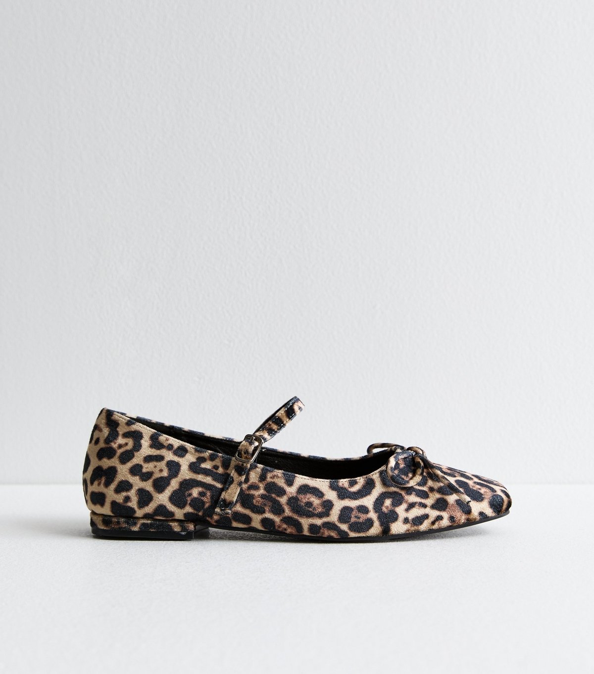 Public Desire Women's Kandi Leopard Print Ballet Pumps Public Desire New Look - 3