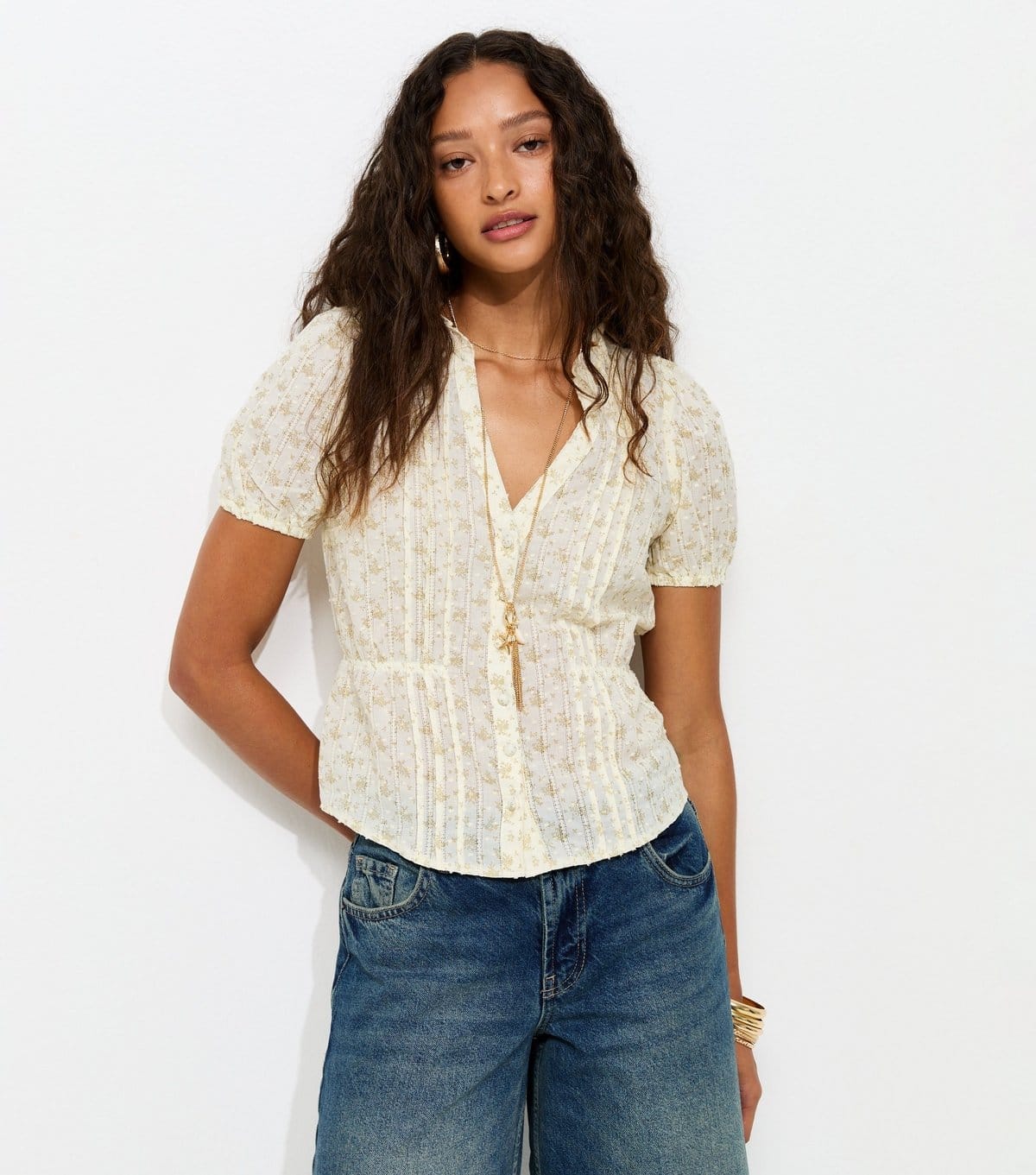 New Look Women's Cream Floral Dobby Button Up Tea Top New Look - 4