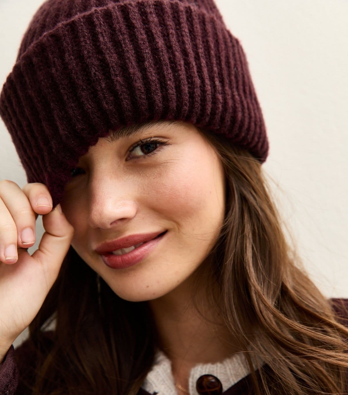 New Look Dark Burgundy Chunky Ribbed Knit Beanie New Look - 4