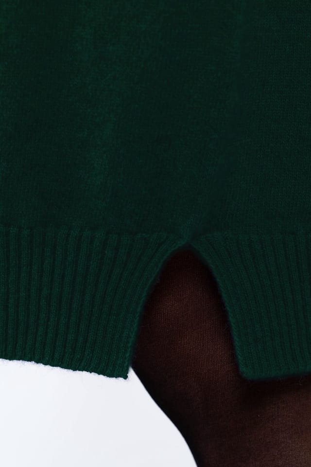 Kettlewell Kettlewell Women's Crew Neck Knitted Dress in Bottle Green - 3