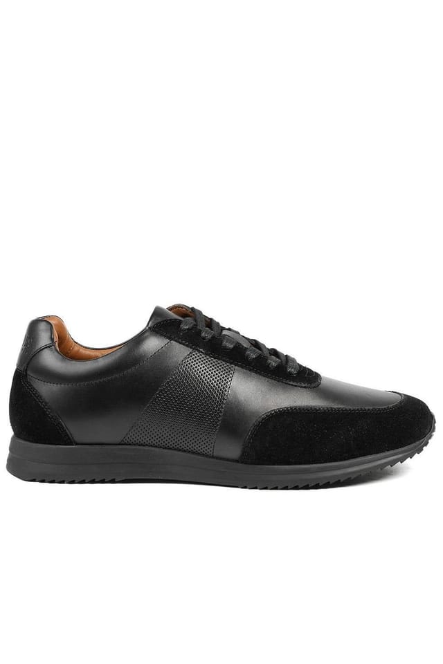 Jones Bootmaker Jones Bootmaker Men's Salvi Wide Fit Leather Trainers in Black - 2