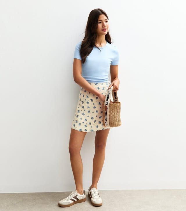 New Look Women's Cream Floral Print Wrap Mini Skirt New Look - 3