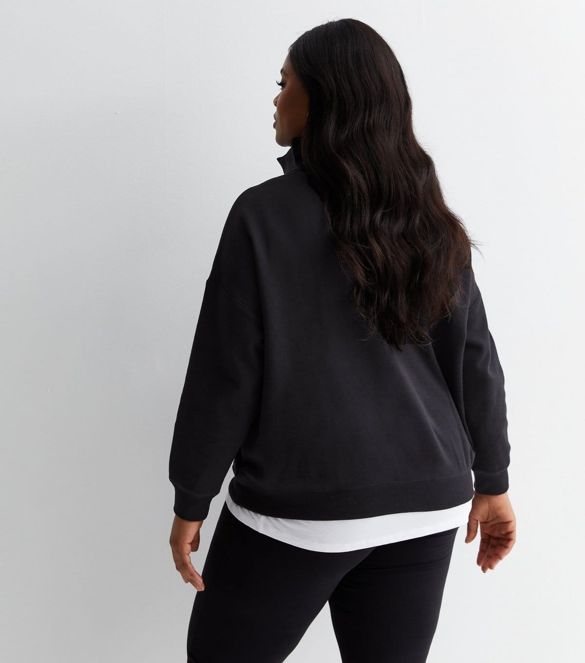 New Look Women's Plus Size Black Zip Neck Sweatshirt Curves New Look - 4
