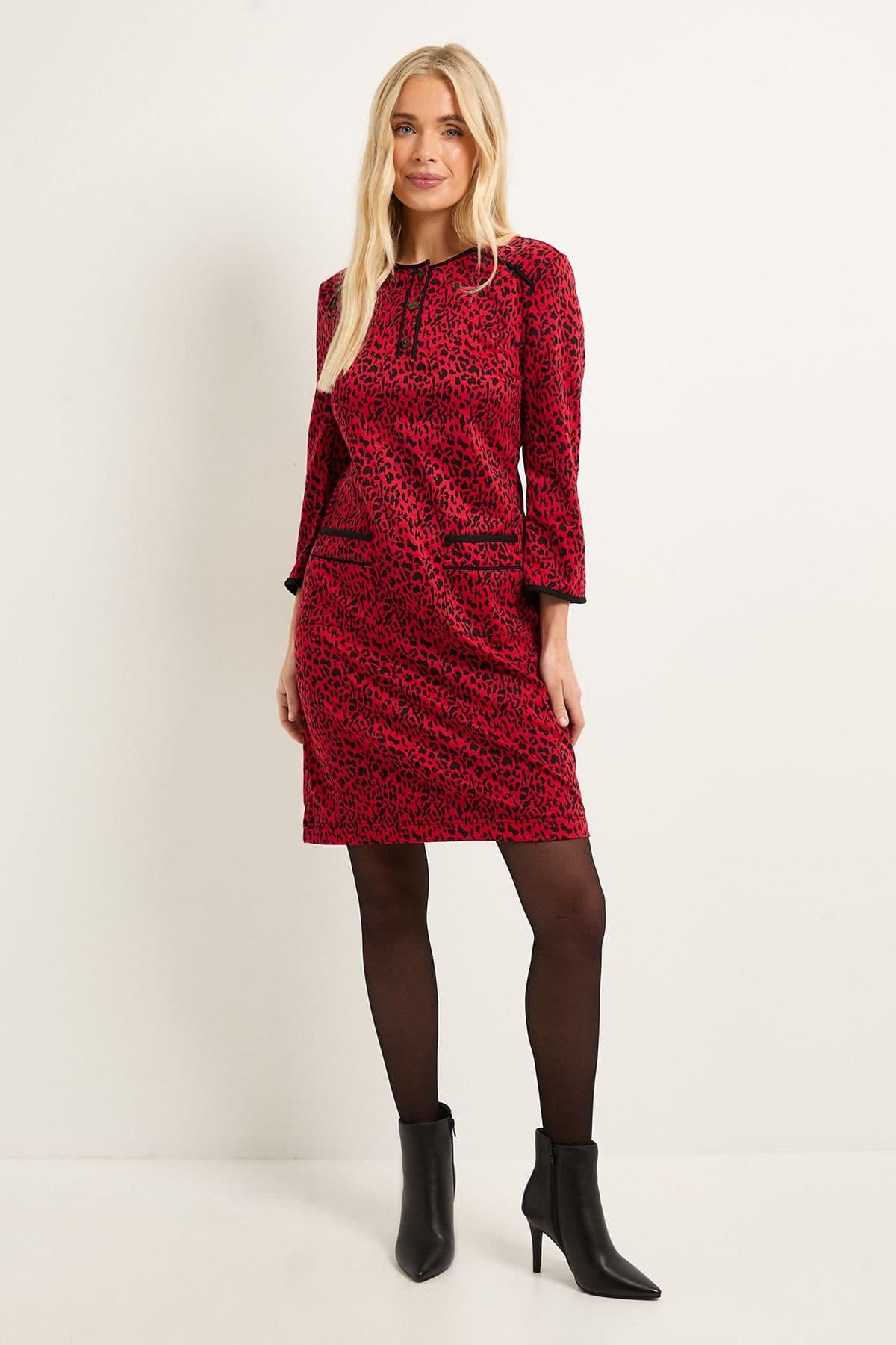 Wallis Wallis Women's Petite Leopard Ponte Contrast Shift Dress in Red