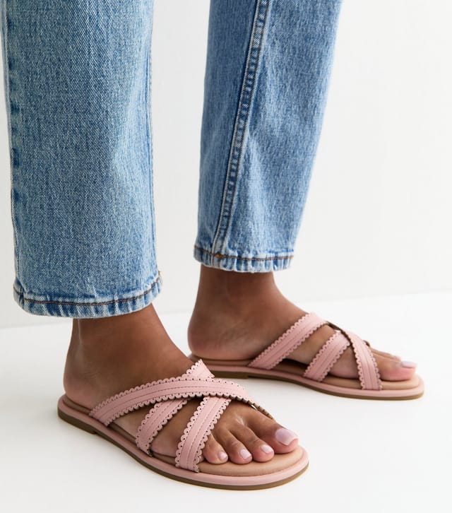 New Look Women's Wide Fit Light Pink Faux Leather Scalloped Flat Mules Vegan New Look - 2
