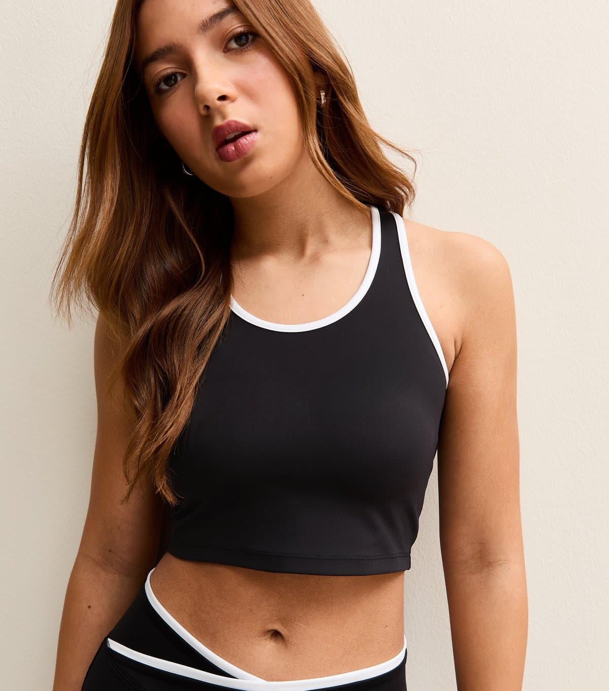 New Look Girls' Black Contrast Trim Crop Top New Look