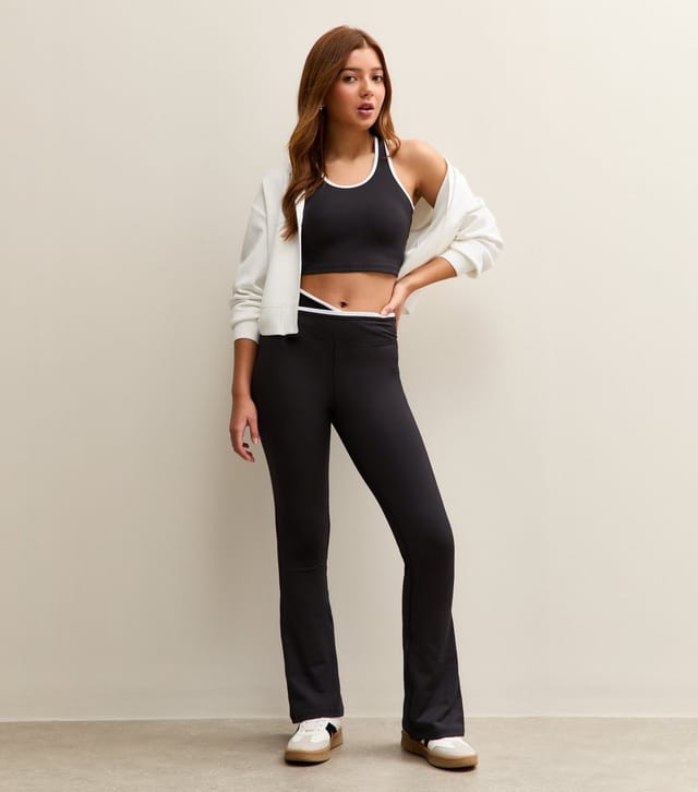 New Look Girls' Black Contrast Trim Crop Top New Look - 3
