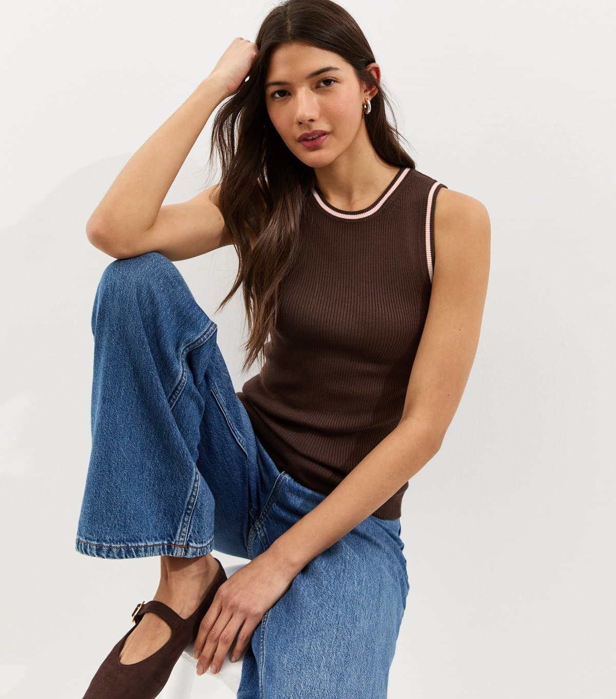 New Look Women's Brown Ribbed Contrast Tipping Vest New Look