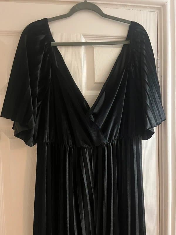 ASOS ASOS floor length velvet dress