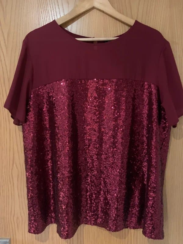 New Look Burgundy Sequin Top New Look Size 18