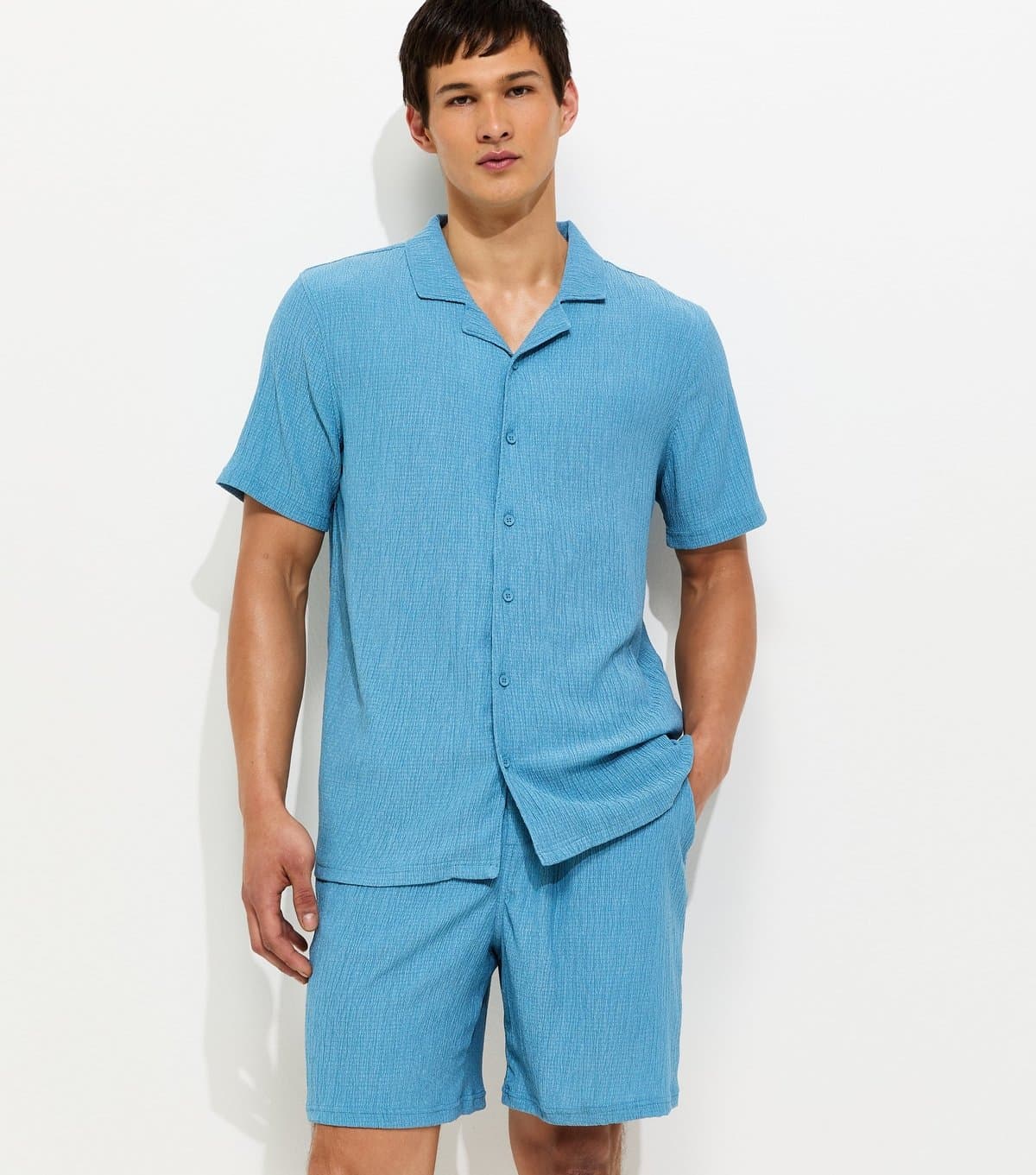 New Look Men's Light Blue Short Sleeve Regular Crinkle Shirt New Look