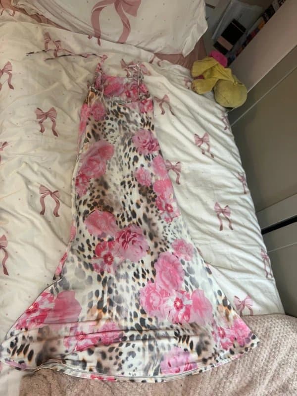 Bershka Women’s leopard and floral print bershka midi dress
