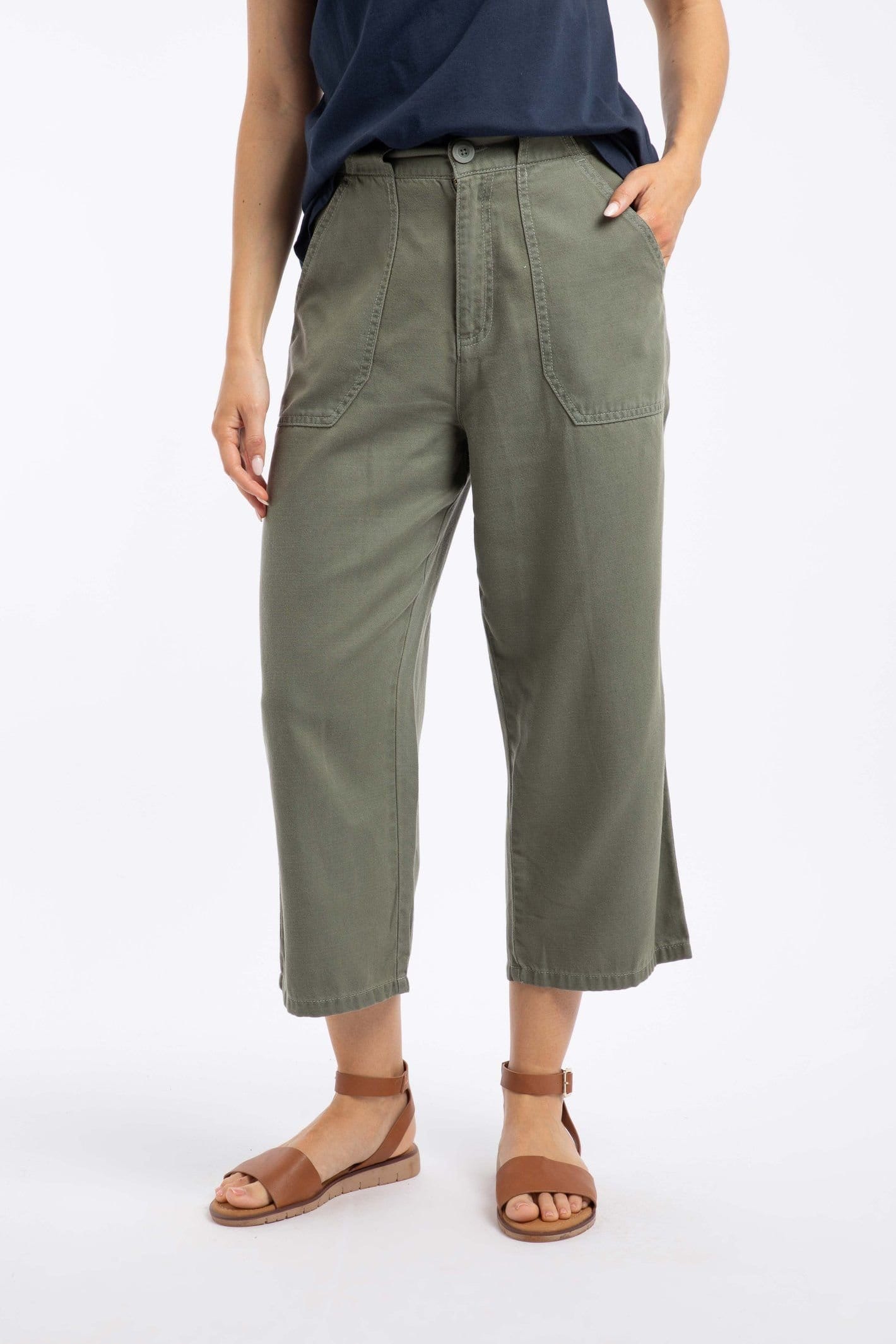Weird Fish Weird Fish Women's Angelika Cropped Wide Leg Trousers in Green - 4