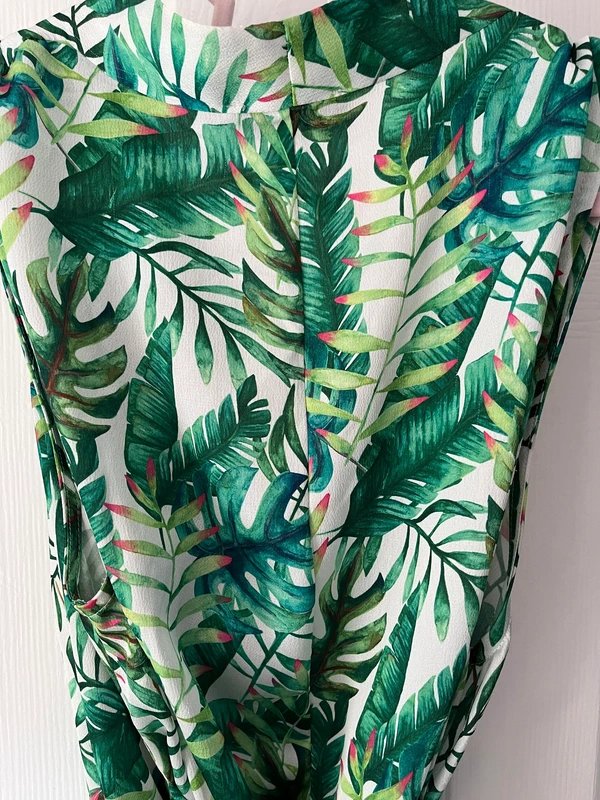 Never Fully Dressed New green Never Fully Dressed midi-dress, XXXL / 46 / 18 - 1