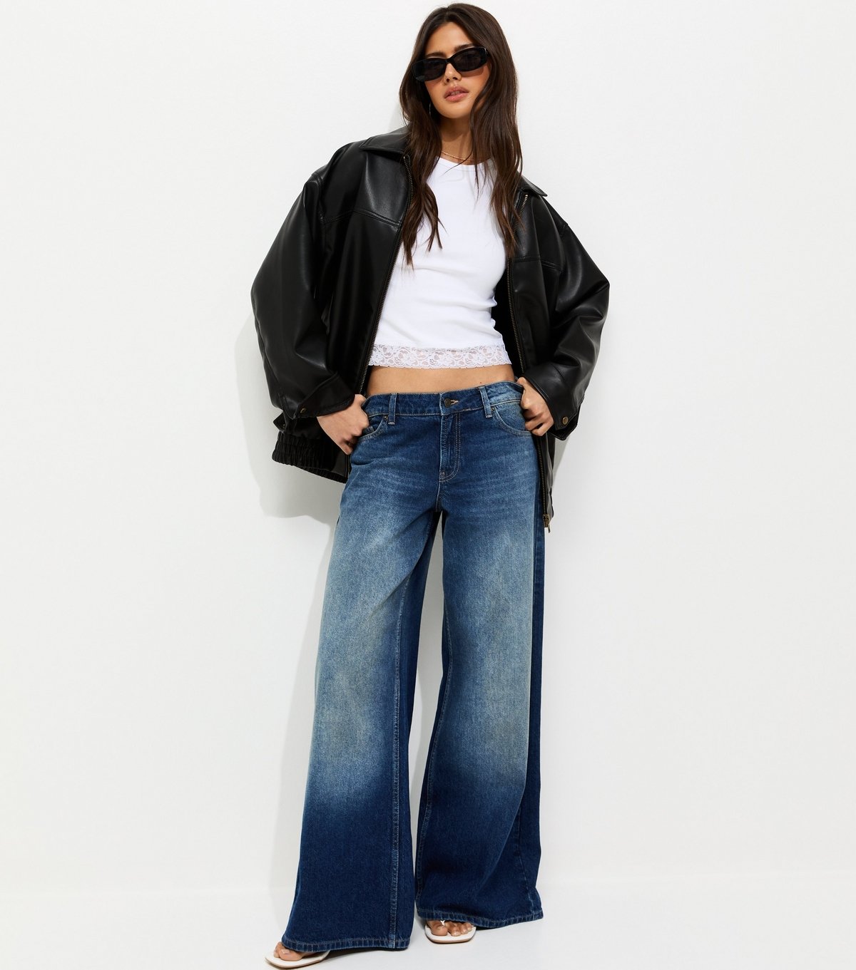 New Look Women's White Lace Hem Baby Tee New Look - 4