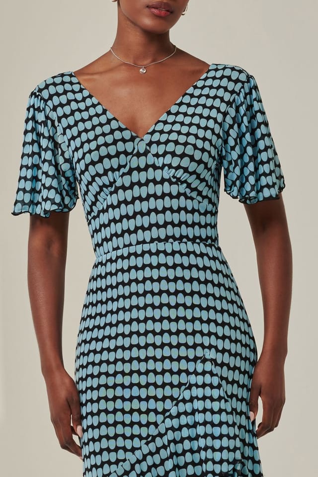 Jolie Moi Jolie Moi Women's Geo Print Tiered Maxi Dress in Blue - 3