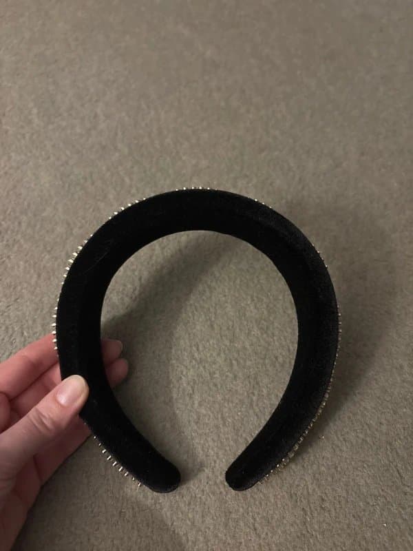 New Look Black velvet Headband with diamantés detail