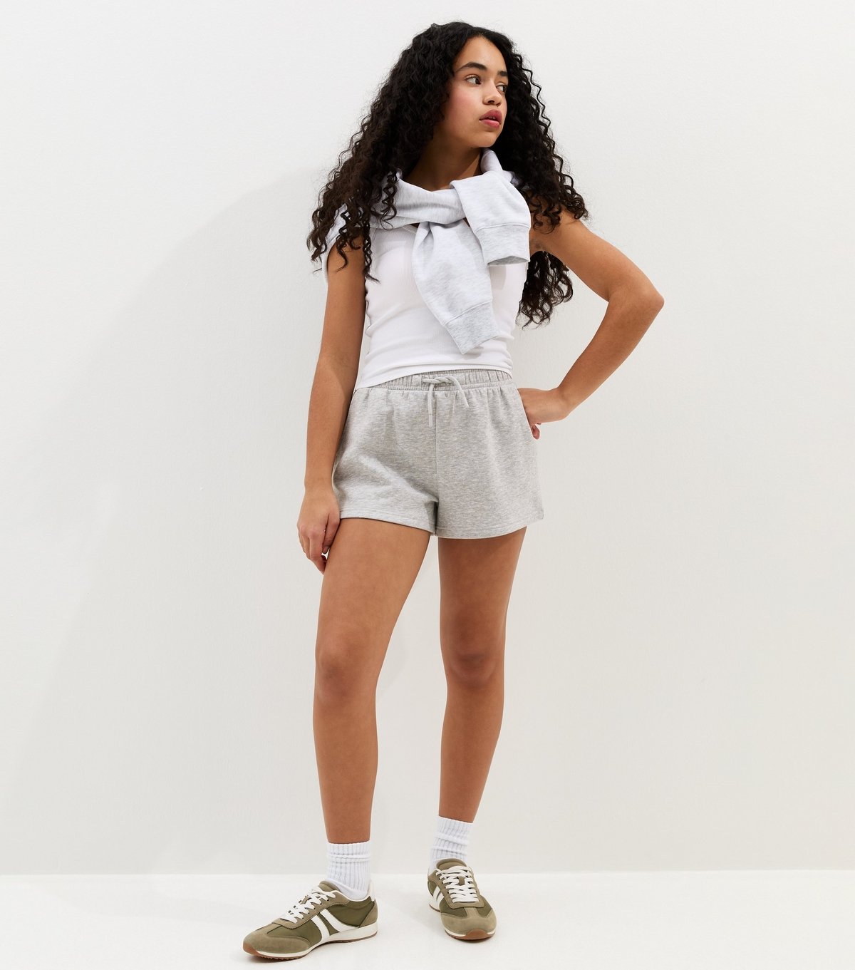 New Look Girls' Dark Grey Drawstring Jogger Shorts New Look - 3