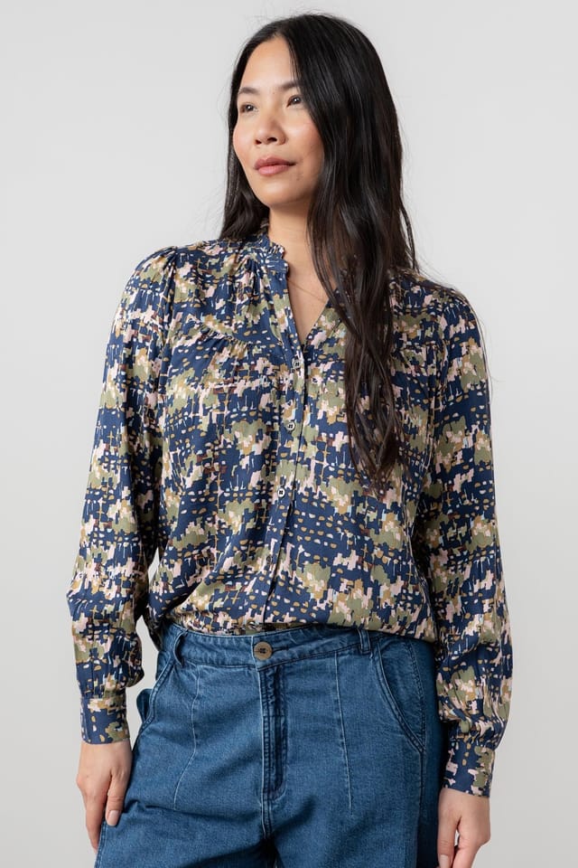 Lily & Me Lily & Me Women's Wayfaring Printed Woven Viscose Frill Neck Blouse in Navy - 3
