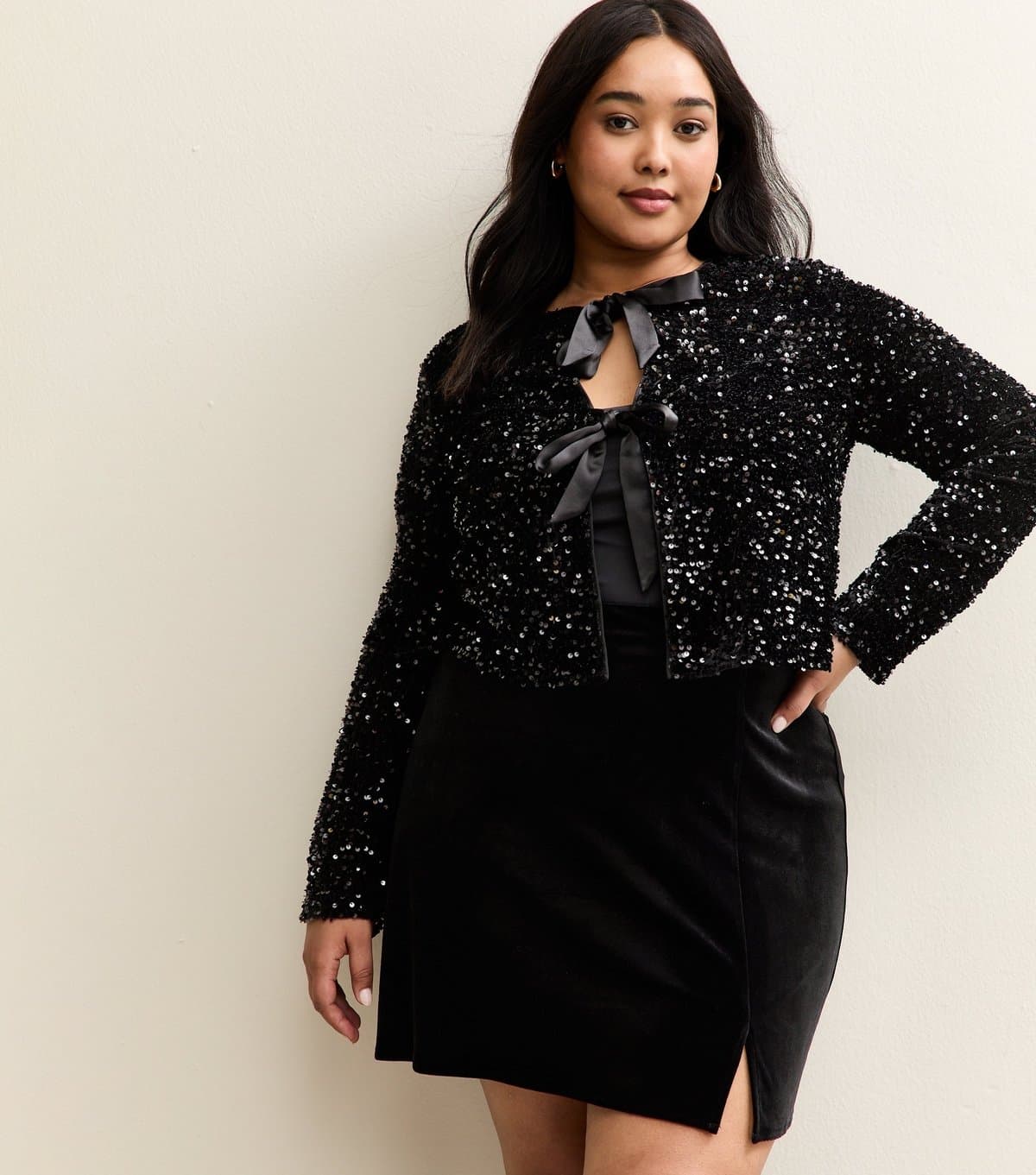 New Look Women's Plus Size Black Velvet Side Split Mini Skirt Curves New Look