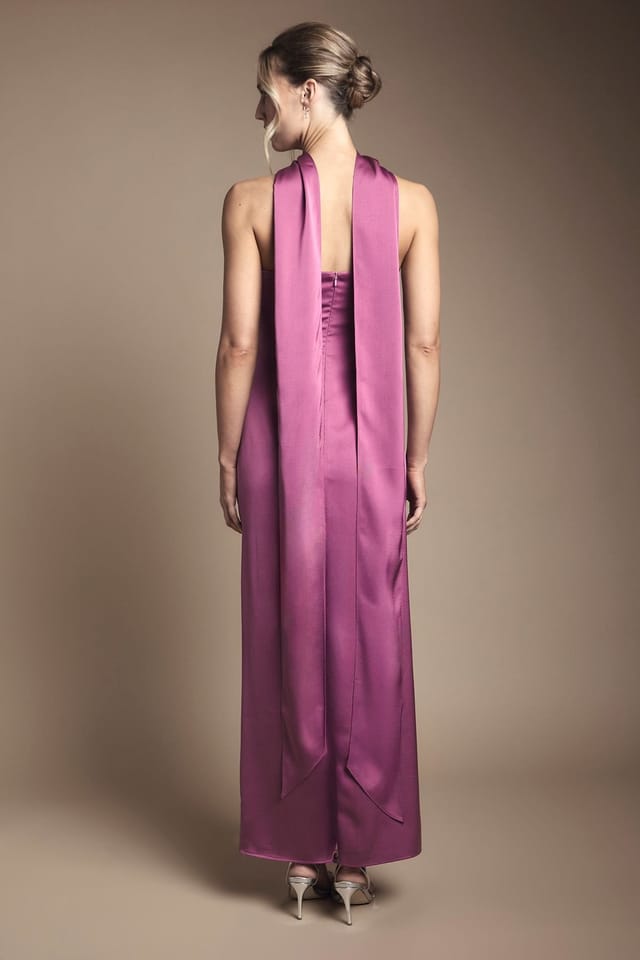 Oasis Oasis Women's Bandeau Satin Bridesmaid Maxi Dress With Scarf in Pink - 3