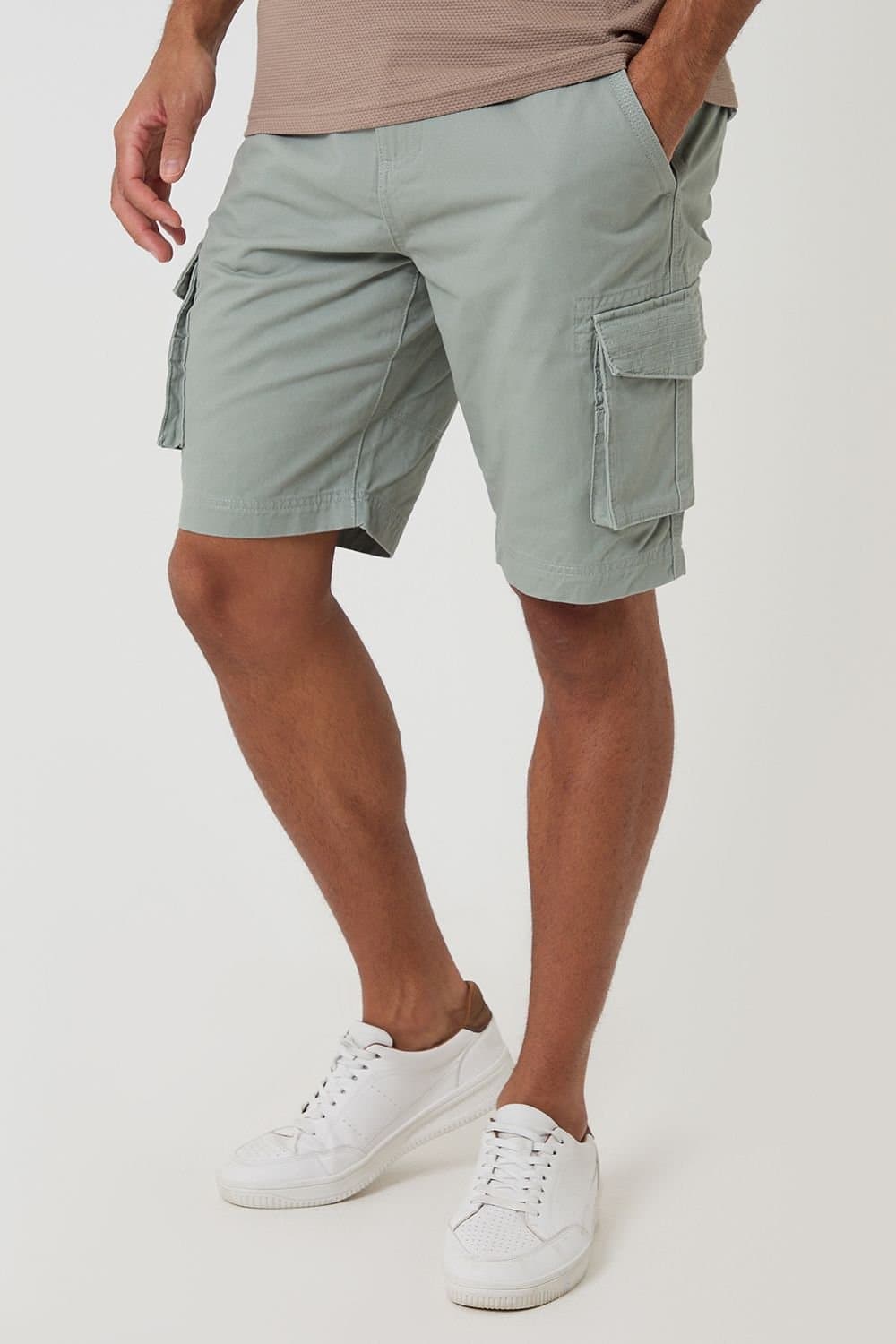 Threadbare Threadbare Men's Cotton Twill Cargo Shorts in Pale Green