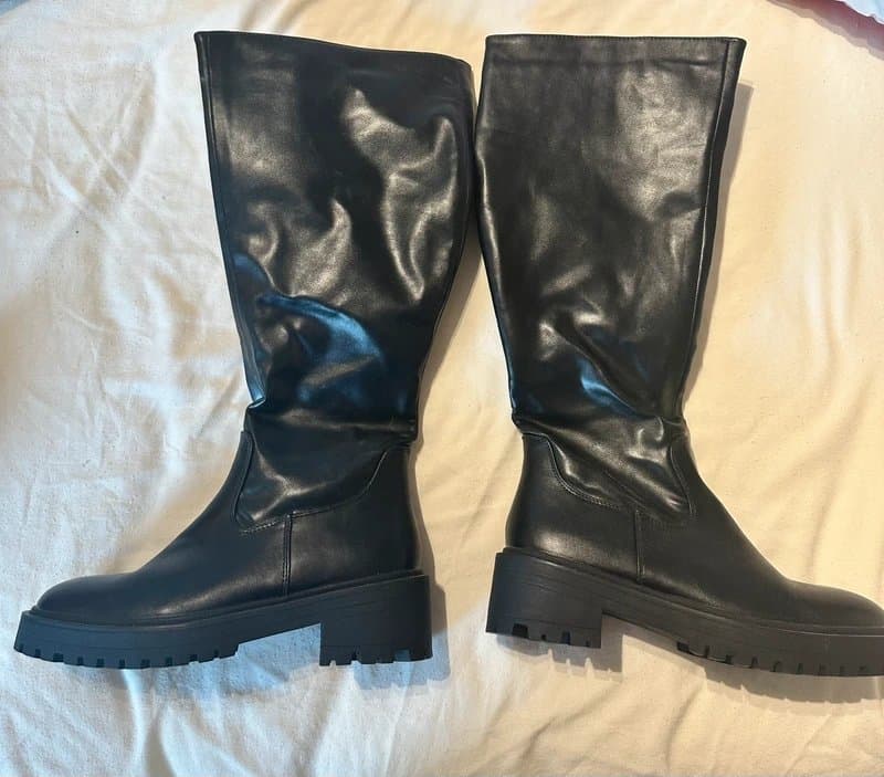 New Look New Look Size 5 Below Knee Boot