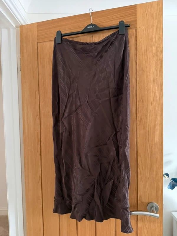 New Look New look brown satin skirt size 12 excellent condition