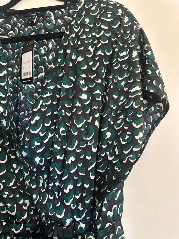 New Look New Look curves animal print satin dress 22