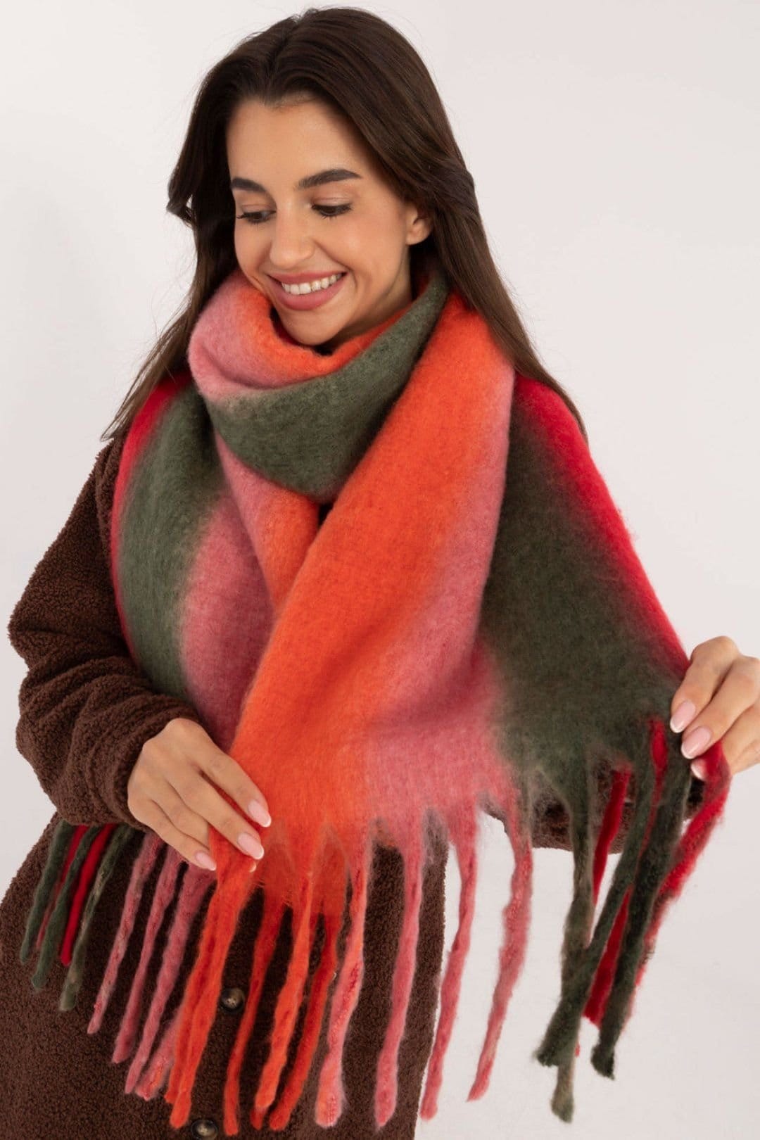 Love Lace Love Lace Women's Polyester Tassel Scarf Smooth Color Pattern for Autumn Winter in Red - 4
