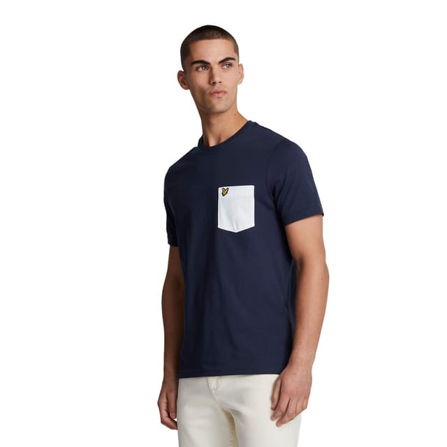 Lyle & Scott Lyle & Scott Men's Contrast Pocket T-Shirt in Navy - 3
