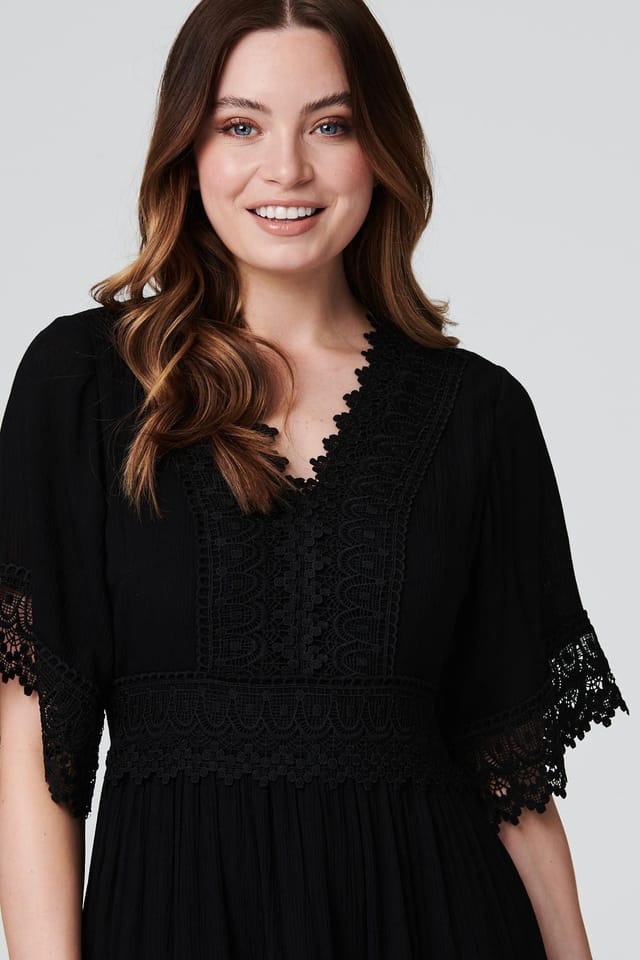 Izabel London Izabel London Women's Short Sleeve Crochet Maxi Dress in Black - 2