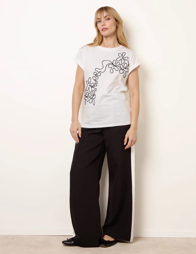 Blue Vanilla T-Shirt With Floral Embroidery - 2